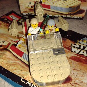 Like new Lego Star Wars Landspeeder, retired, with original box and instructions